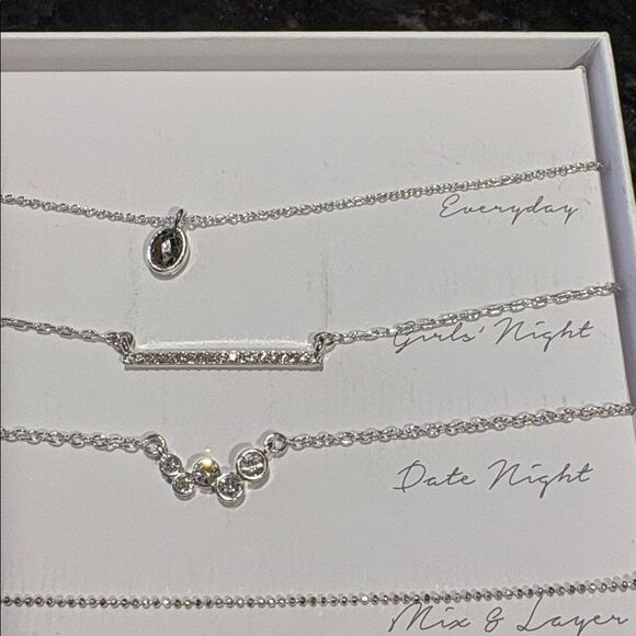 Kevia Teardrop Natural Stone Necklace Set - Picture 3 of 6